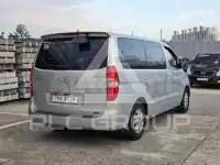 2010 Hyundai Starex
