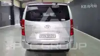 2010 Hyundai Starex