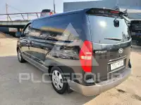 2010 Hyundai Starex
