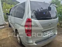 2010 Hyundai Starex