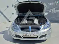 2010 Hyundai Equus