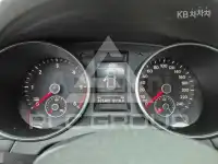 2010 Volkswagen GOLF