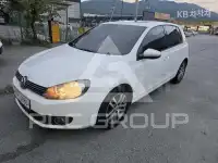 2010 Volkswagen GOLF