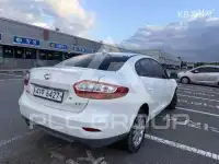 2010 Renault SM3