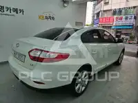 2010 Renault SM3