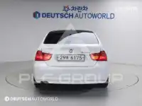 2011 BMW 330