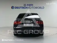 2011 Audi A8