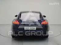 2011 Porsche Panamera