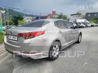 2011 KIA K5