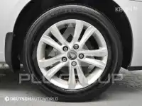 2011 KIA Carens