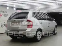 2011 KIA Carens