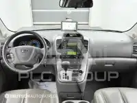 2011 KIA Carnival