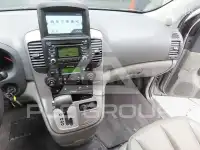 2011 KIA Carnival