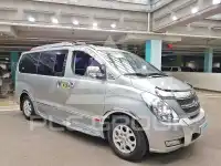 2011 Hyundai Starex