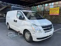 2011 Hyundai Starex