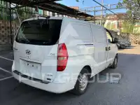 2011 Hyundai Starex