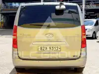 2011 Hyundai Starex