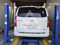 2011 Hyundai Starex