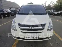 2011 Hyundai Starex