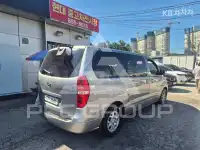 2011 Hyundai Starex