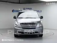 2011 Hyundai Starex