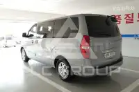 2011 Hyundai Starex