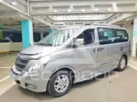 2011 Hyundai Starex