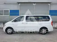 2011 Hyundai Starex
