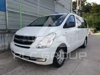 2011 Hyundai Starex
