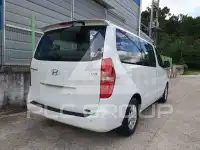 2011 Hyundai Starex