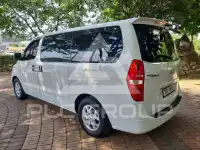 2011 Hyundai Starex