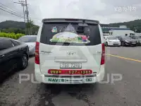 2011 Hyundai Starex