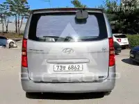 2011 Hyundai Starex
