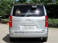 2011 Hyundai Starex
