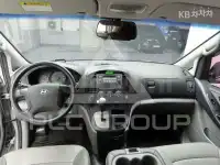 2011 Hyundai Starex
