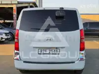 2011 Hyundai Starex