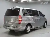 2011 Hyundai Starex