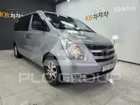 2011 Hyundai Starex