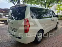 2011 Hyundai Starex