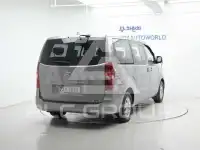2011 Hyundai Starex