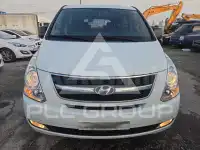 2011 Hyundai Starex