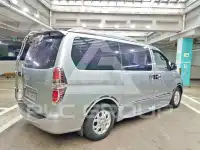 2011 Hyundai Starex