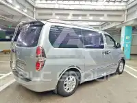2011 Hyundai Starex