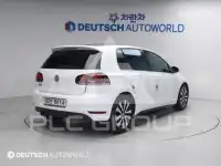 2011 Volkswagen GOLF