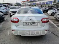 2011 Renault SM3