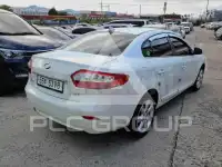 2011 Renault SM3