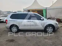 2012 KIA Carnival