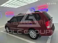2012 KIA Carnival