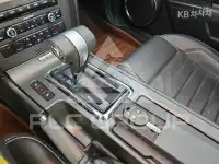 2012 Ford MUSTANG