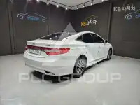 2012 Hyundai Grandeur